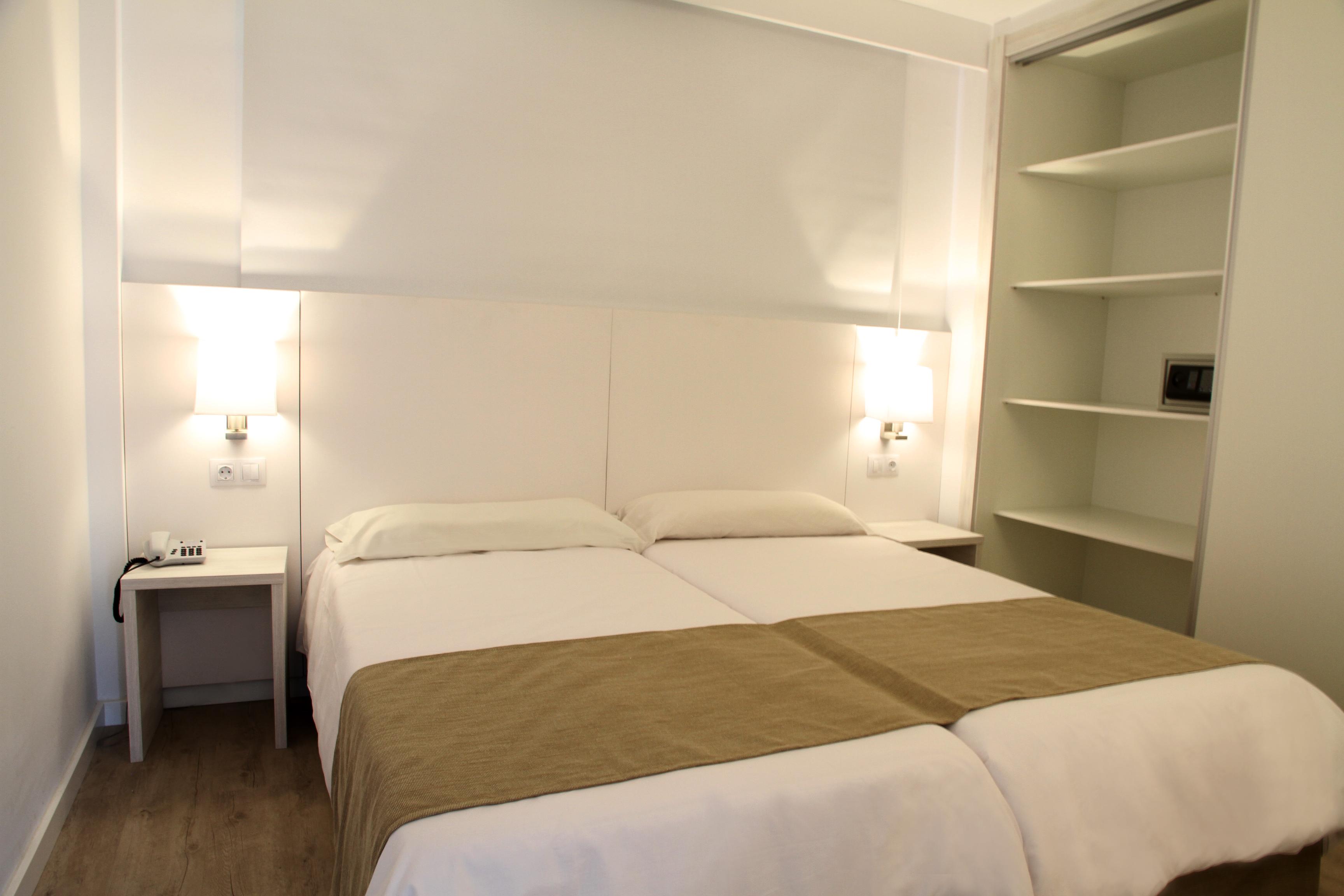 Inn Mallorca Aparthotel มากาลุฟ ภายนอก รูปภาพ